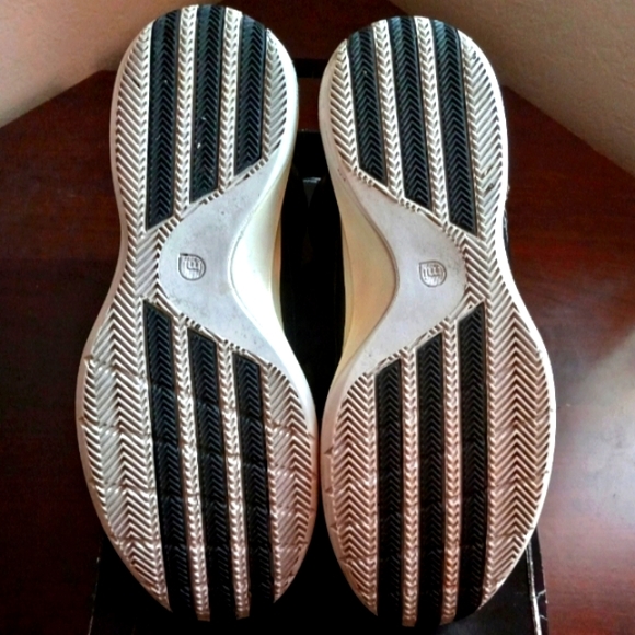 Derrick Rose Chicago Blacklight Scarlet Size 12 - Picture 9 of 10